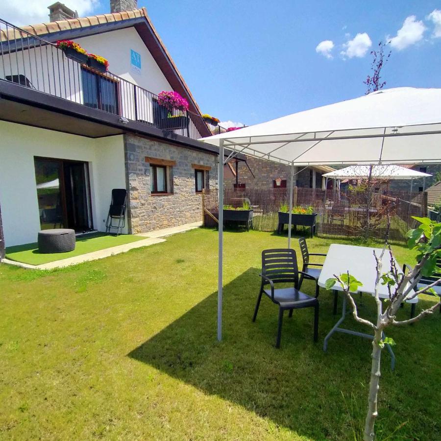 Casa Cotefablo Alojamiento Ara Gavin Biescas Zewnętrze zdjęcie